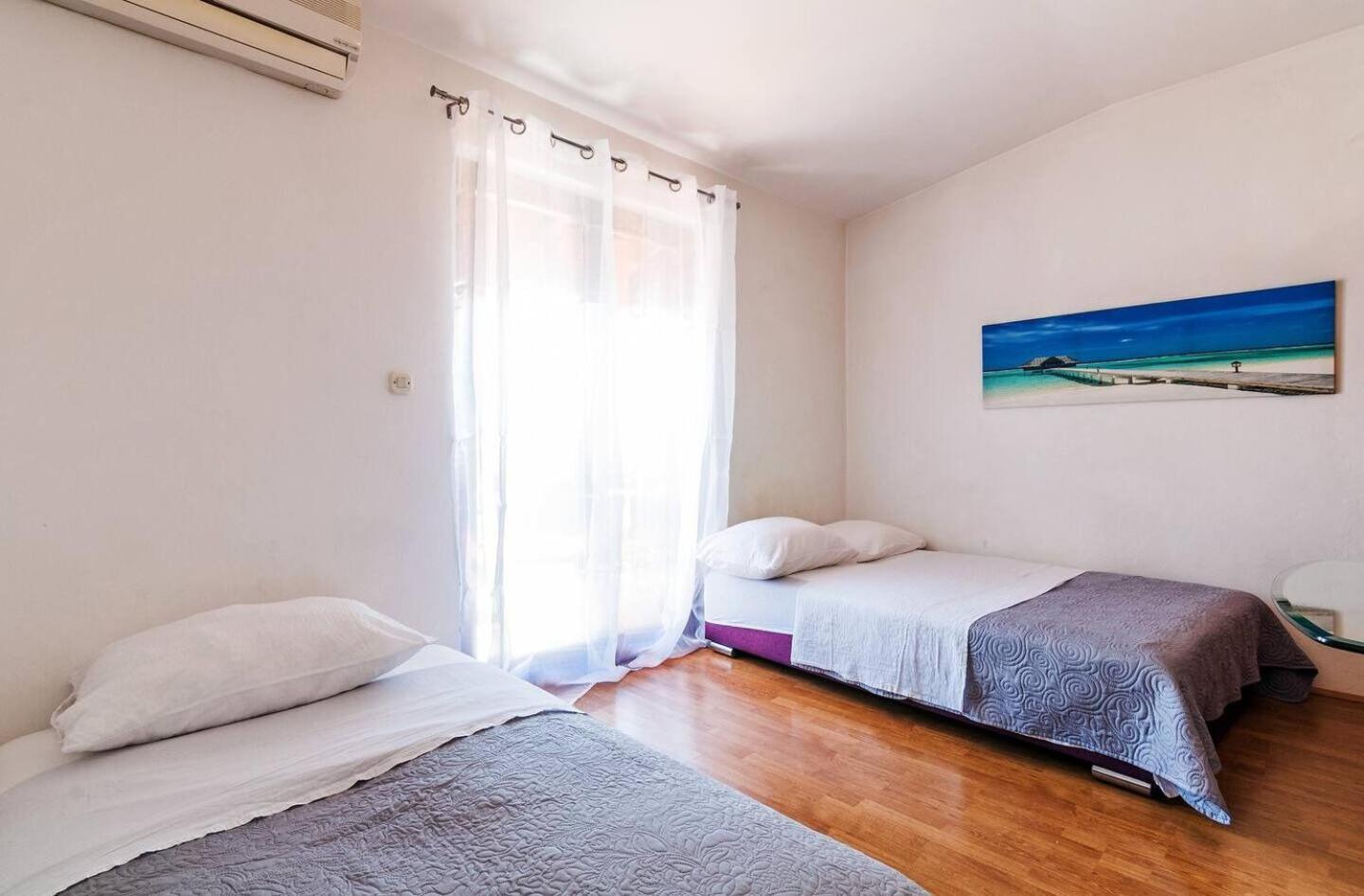Apartments Brane - Free Parking Zadar Eksteriør bilde