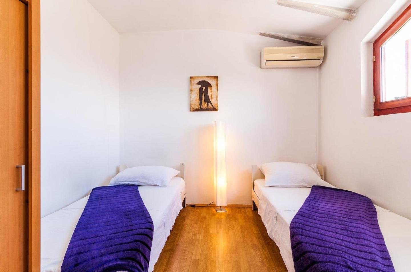 Apartments Brane - Free Parking Zadar Eksteriør bilde
